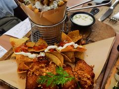 -Mark&Mars Restaurant