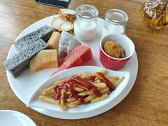 -四月吧餐厅(正阳步行街店)
