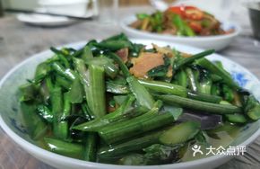Oil菜柳 Stir-fried with Preserved Pork