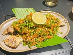 洱海手撕海鲈鱼-Ameigo梅果·云贵川bistro(长宁来福士店)