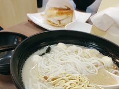 -灵芝妹子米线(瓦房店新玛特店)