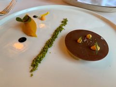 鹅肝冻配巧克力柠檬黄酱-上海和平饭店华懋阁 Cathay Room