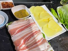 -老东北烤肉(金山店)