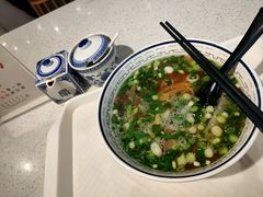 -陇兴楼兰州拉面(西安咸阳国际机场店)