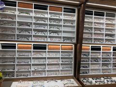 -视野联行眼镜·蔡司授权店(长白万象汇店)