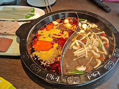 -九牧鱻·渝老鬼重庆火锅(人民路店)