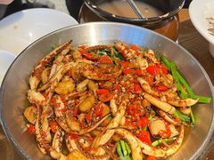 -费大厨辣椒炒肉(万家丽一店)