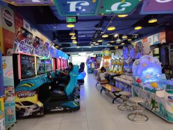 -meland·儿童乐园·游戏厅娃娃机·电玩Xbox(成都合生汇店)