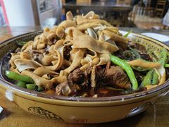 红烧鸭小份-一品红烧鸭特色川菜(三岔湖店)