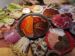 -赵美丽·重庆社区火锅·直营店(火车东站·中豪国际店)