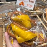 面包里夹鸭血？