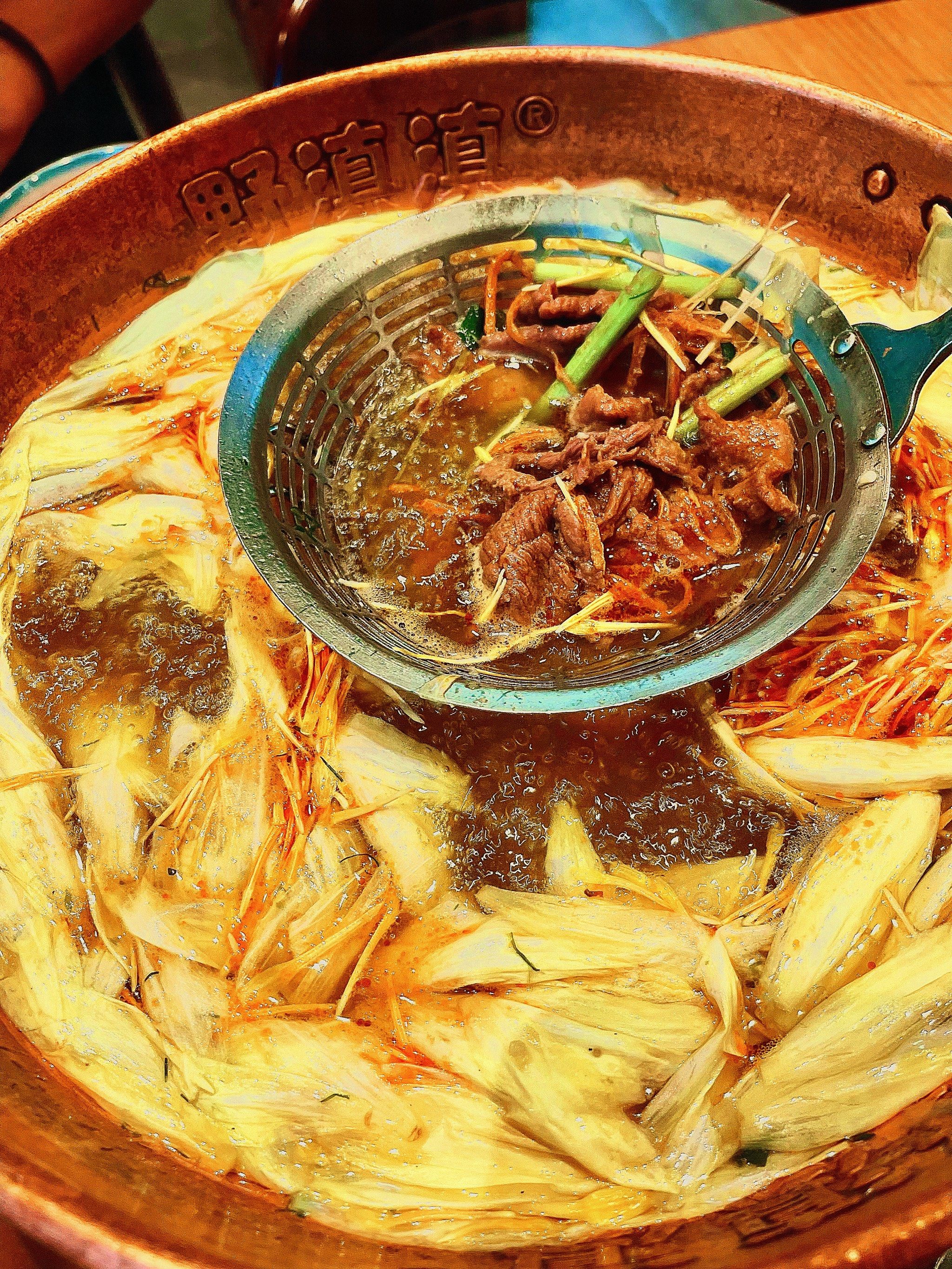 可以吃的花花火锅🔥干炸九品莲🪷超级无敌