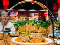 -老滇山寨•云南特色菜•地方菜•民族风情歌舞表演(金碧店)