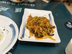 -南京金牛湖巨碗鱼头