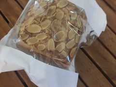 奶油瀑布-好利来(宣武门店)