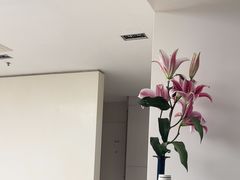 -卡罗酒店(东门晒布地铁站店)