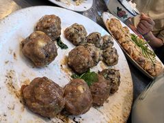 顺德家乡双丸-榕边干蒸鲜排骨·啫啫煲(西丽店)
