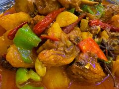 新疆大盘鸡-维吾尔餐厅(宜山路店)