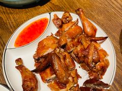 -爱碗亭·鲜炒湖南菜(壹城中心店)