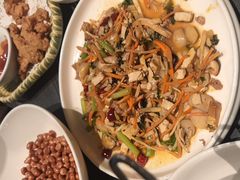 -梁家大院•农家菜(昆山会展中心店)