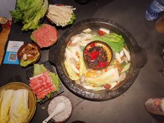 -老酉火锅(阳明古镇店)