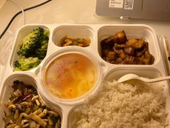 -白金汉爵大酒店-24小时餐厅