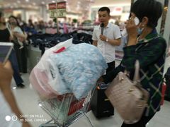 -亿衣库服装批发城