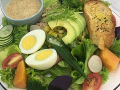 -丽莎沙拉轻食餐厅(国贸店)