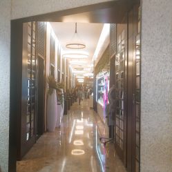 -AKOZO Beauty Salon