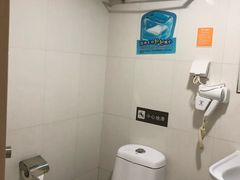 -7天酒店(上海江宁路地铁站玉佛寺店)