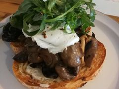 松露蘑菇吐司-Egg•Allday Brunch(襄阳北路店)
