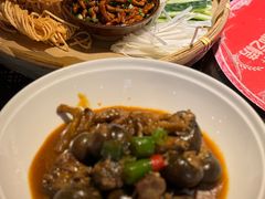 -魏铭鱼头捞饭(晋阳路店)