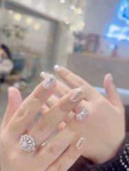 -U+nail优加专业美甲美睫