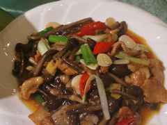 -华冠悠岚·庭院餐厅(青城后山店)