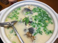 大砂锅炖鱼头-丹江渔村(望京店)