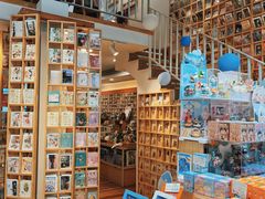 -猫的天空之城概念书店(苏州平江店)