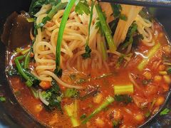 -昆明春城湖畔度假村