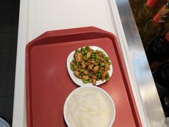 -来必堡(娄山关路店)