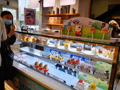 -焙丽拾光(麦凯乐直营店)