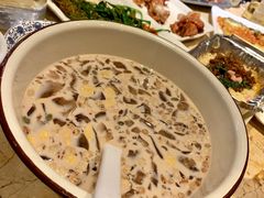 -喝丢一只鞋辣炒海鲜小烧烤(三八广场店)