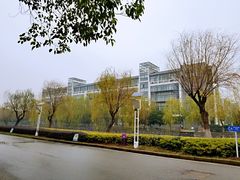 -江苏省惠山中等专业学校