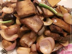 -壹零贰小馆(桂城石啃店)
