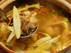 滋补松茸老鸡汤-全聚德(常州店)