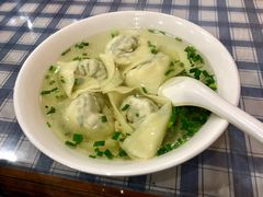特色荠菜馄饨-潘国仙耳光馄饨(黄家阙路店)