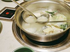 -润园四季椰子鸡火锅(卓越INTOWN店)