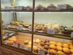 -提亚烘焙·手作面包·生日蛋糕(七星店)