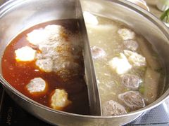 鸳鸯锅-潮汕美牛肉丸火锅店(天宁寺店)