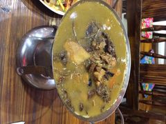 小鸡炖蘑菇-东北大菜馆(延长路店)