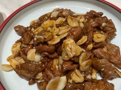 -梅飞酒家(名辉豪庭店)