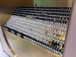 -悦指间美甲美睫美肤